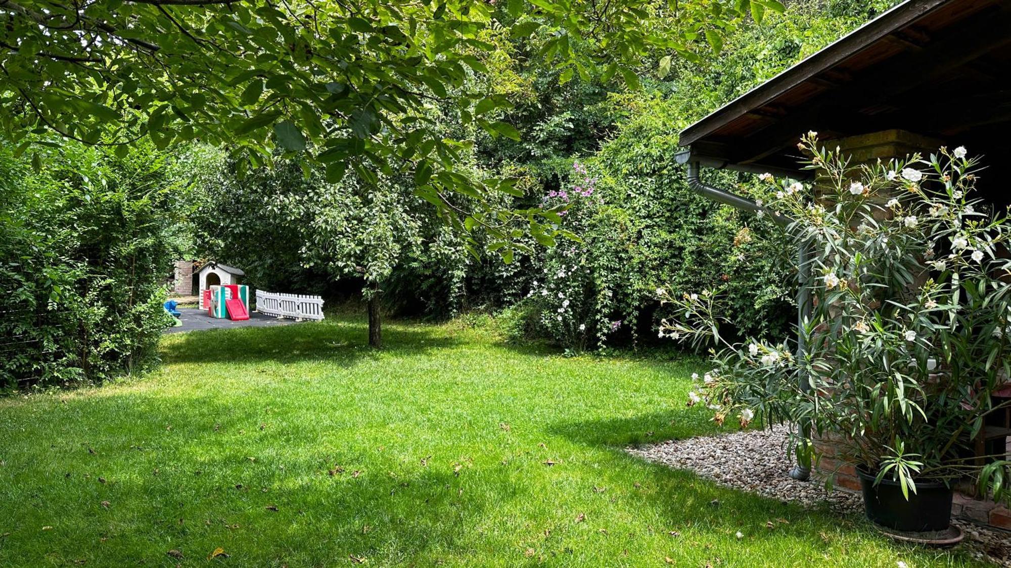 Fekete Rigó Vendégház Egerszalók Exterior foto
